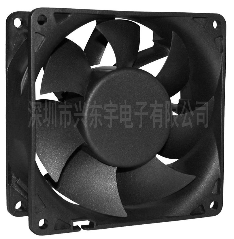 散熱風扇http://www.weiziyu.cn/